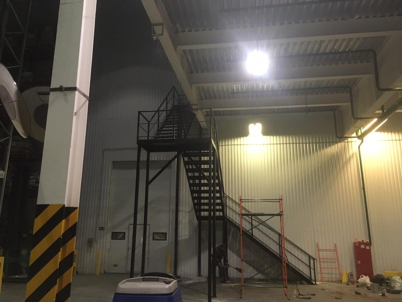Лестница техническая в склад
